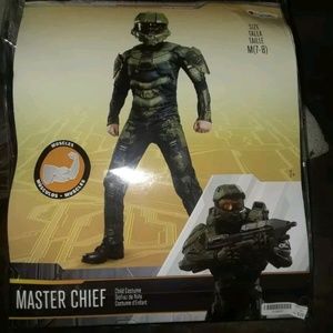 Halo Halloween Costume with bonus gun